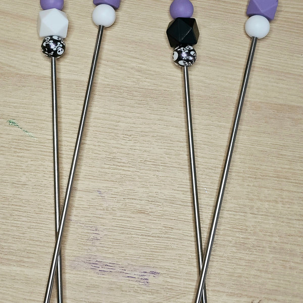 Skull Stuffy Stix